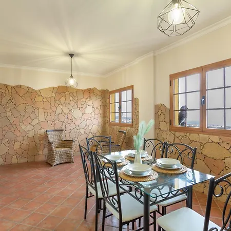 Casa Yaraina *