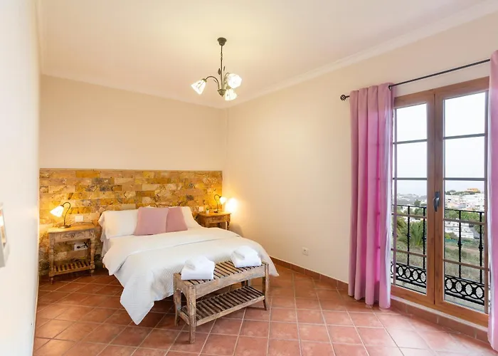 Casa Yaraina